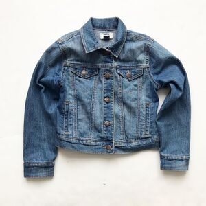 medium wash stretch denim jacket EUC M(8Y)